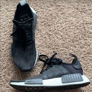 LIKE NEW!! Adidas NMD (9 women/ 8 men)
